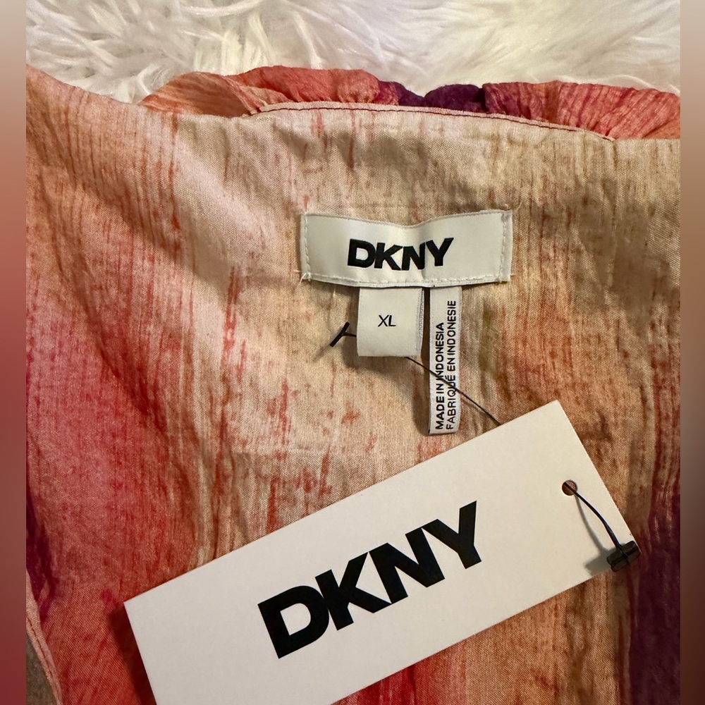 DKNY Red and Beige V-Neck Blouse - Picture 6 of 10